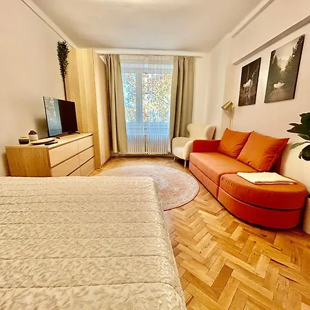 شقة City-centre بييشتِني